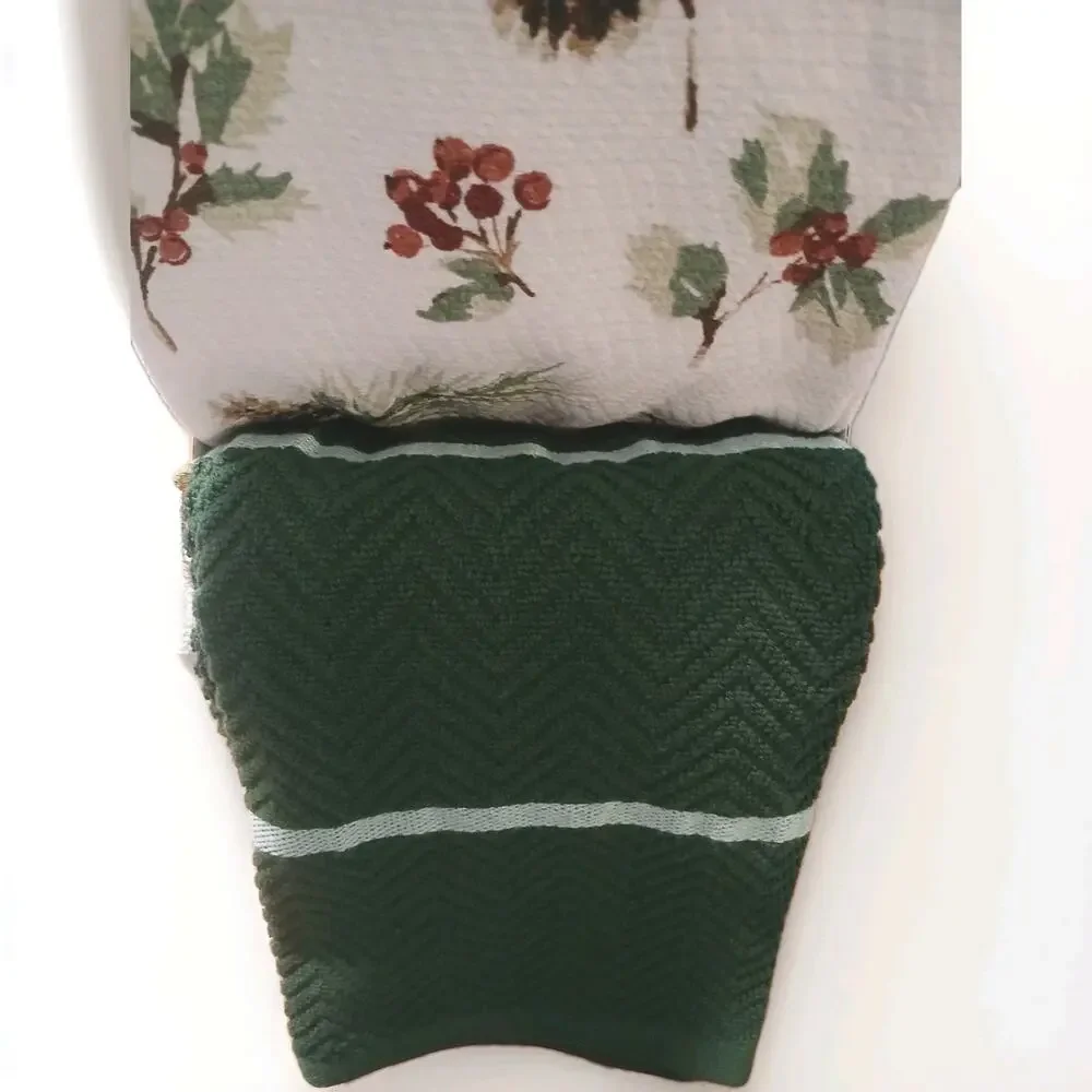 3-Pack Ralph Lauren Home Cotton Kitchen Towels Pinecones/Holly Multi 17x28 in
